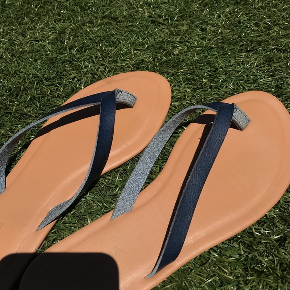 Navy Blue Flip Flops - Picture 2 of 2